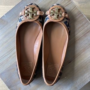 Tory Burch Flats.